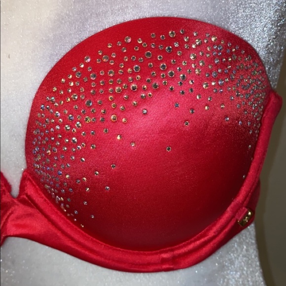 Victoria’s Secret strapless bra - Picture 3 of 4